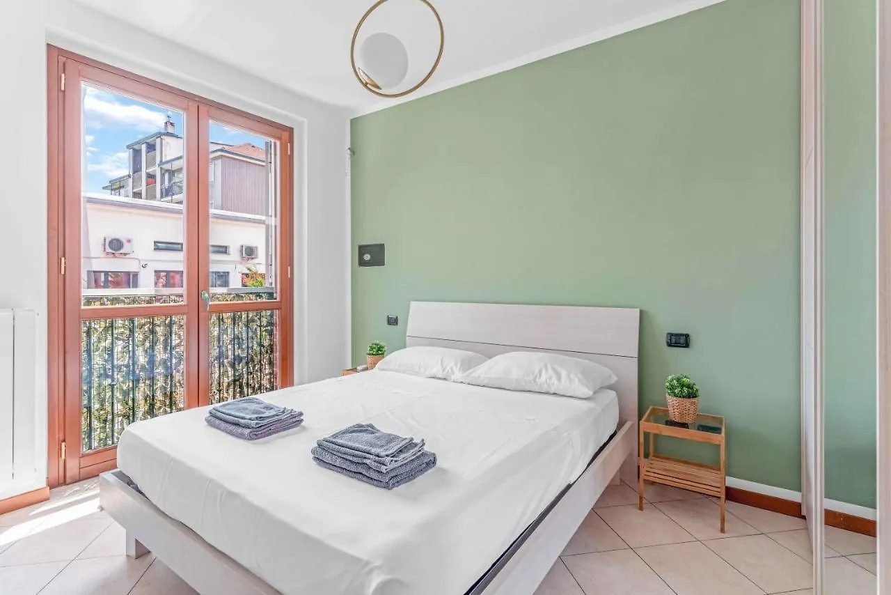 Its Home - Prandina 28 Milan