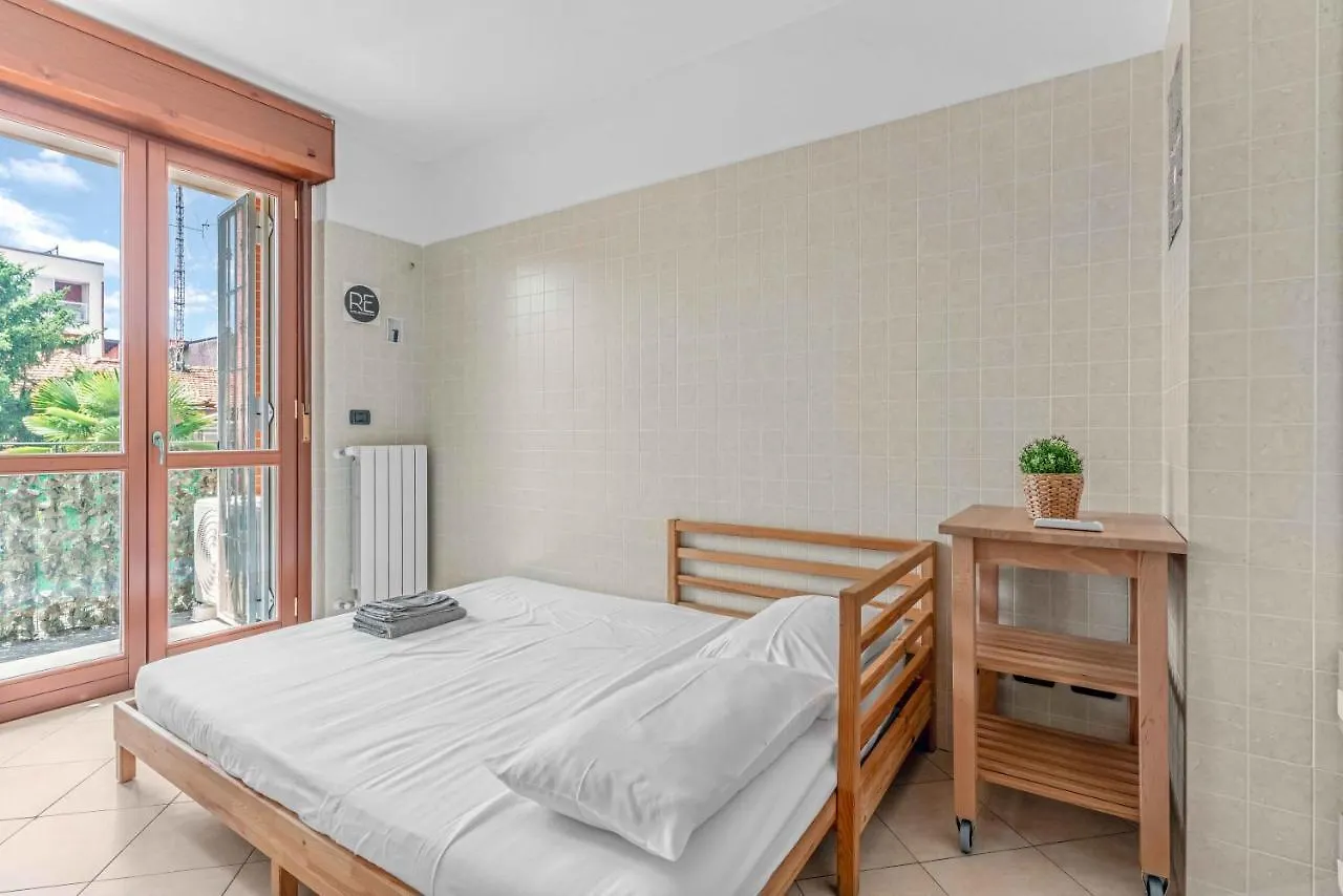 Its Home - Prandina 28 Milan Italy